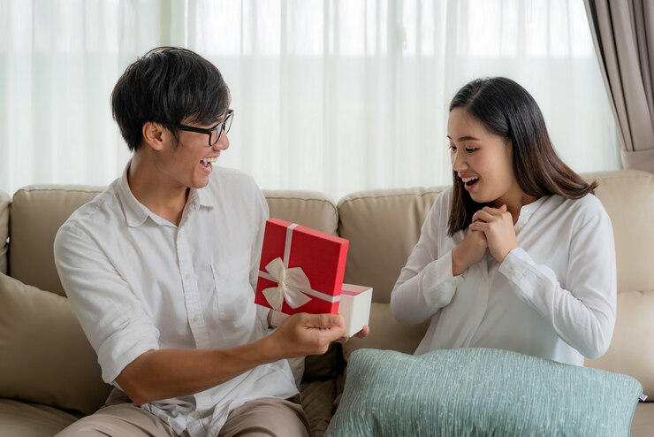 هدیه روز زن چی بخرم؟